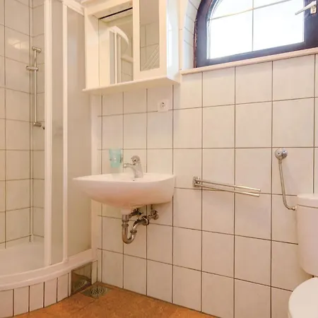 Apartament Nice Apartment In Okrug Gornji With Wifi Trogir